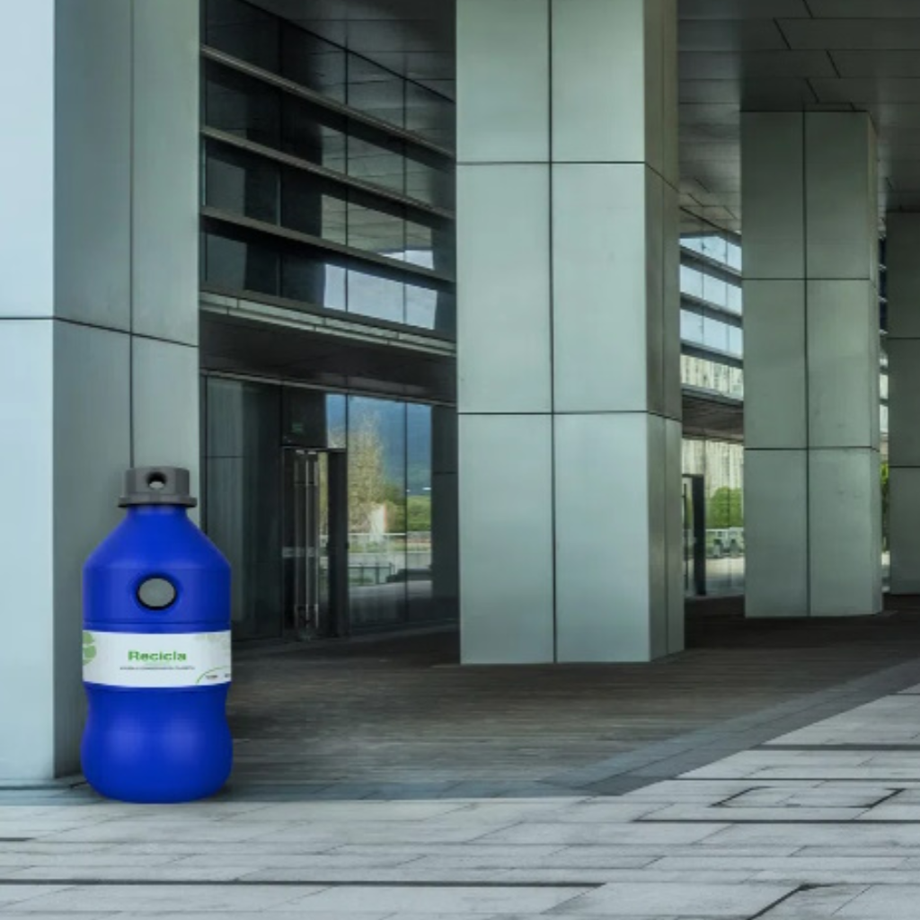 Eco Botella Color Azul 153 Litros Estra  4-1035231_4