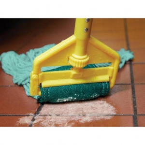 Mango Para Trapero Fibra de Vidrio Rojo Invader FGH14600RD00_4