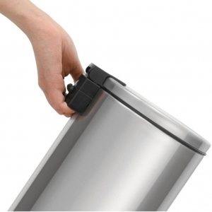Caneca de Pedal en Acero Inoxidable 20 Litros Tramontina 94547020_2