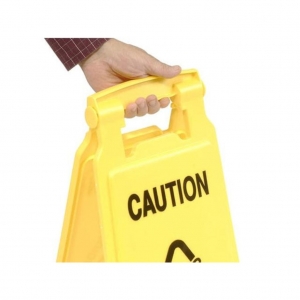 Señal de Prevención Piso Mojado 63 cm Amarillo Rubbermaid FG611200YEL_6